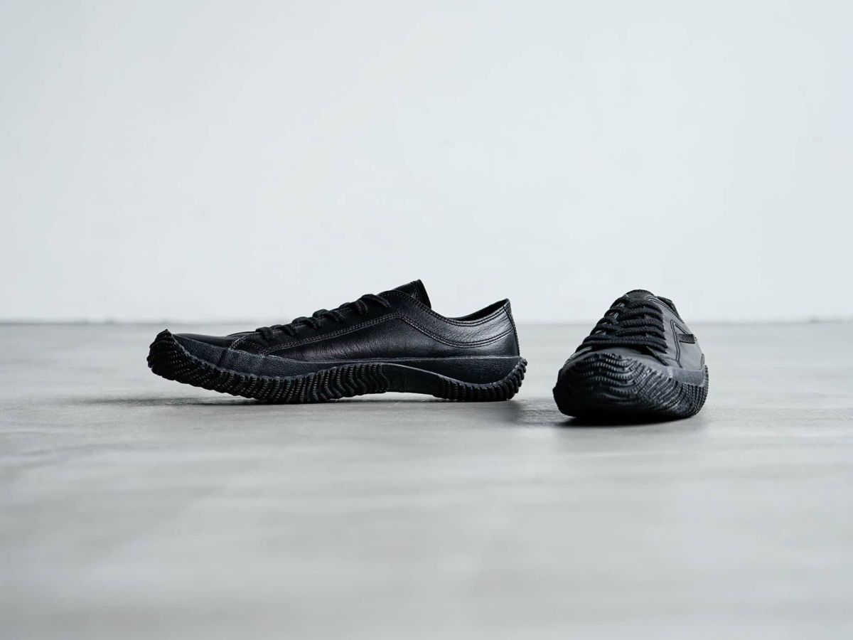 Spingle Move SPM-110 Monochrome (Black)