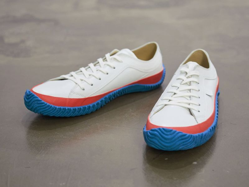 Spingle SP-110 White Blue (Spring/Summer)