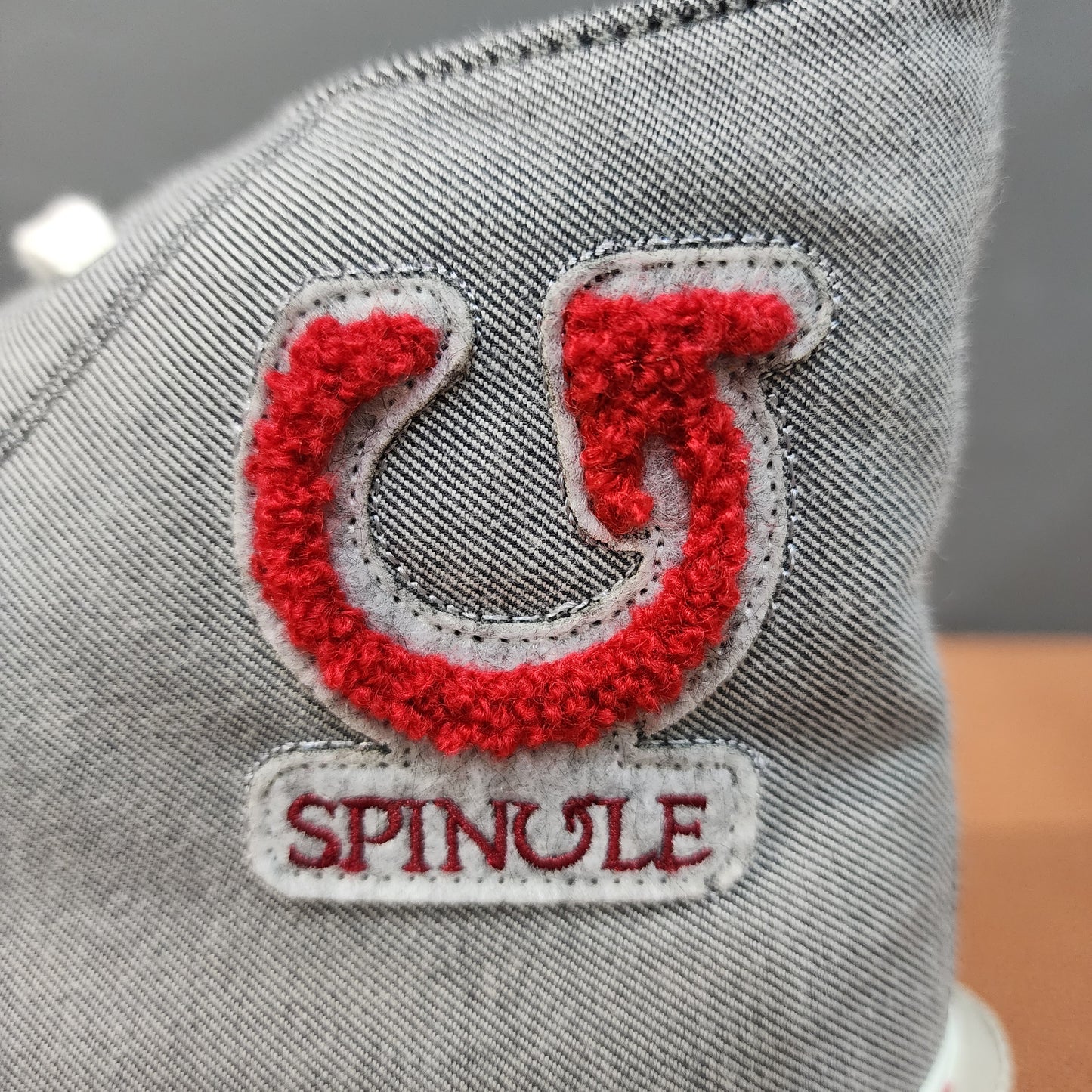 Spingle SP-1415 Black / Red