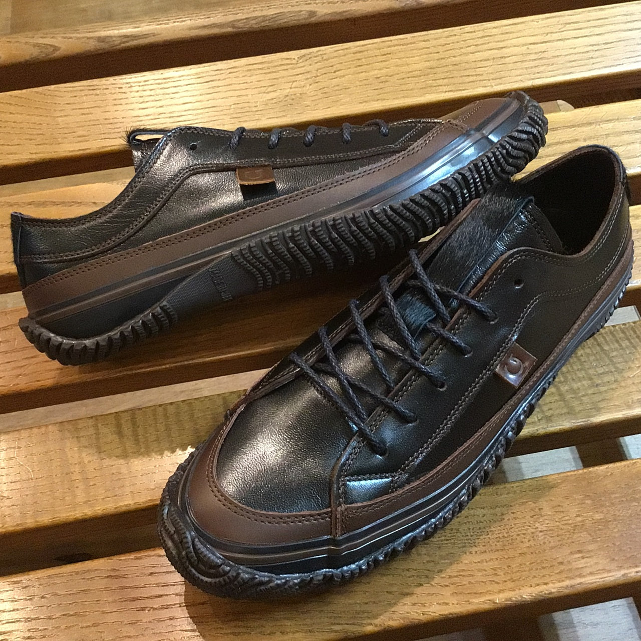 Spingle SP-1067 Black (Horse Leather)