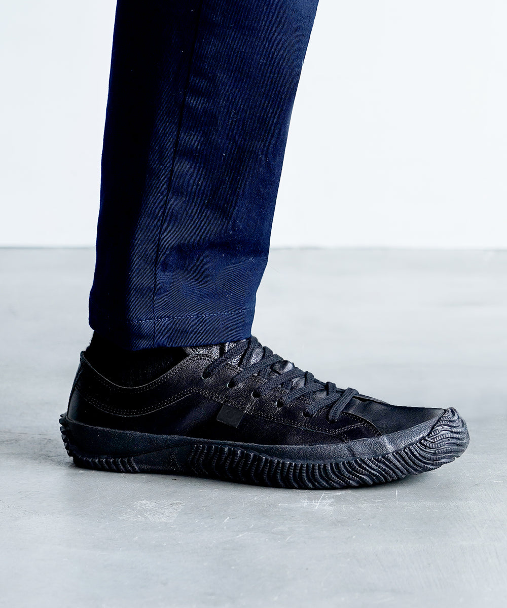 Spingle SP-110 Monochrome (Black/Black)